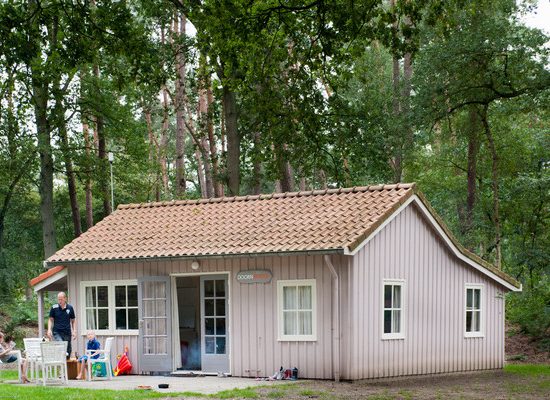 Camping De Roos heeft licentie voor meervoudig gebruik voor alleen doeleinden camping De Roos en niet voor derden.